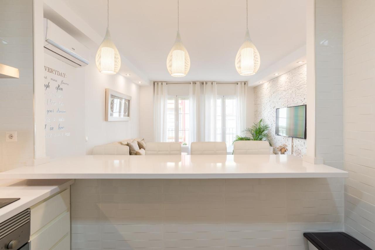 Agua III & Balconies By Ele Apartments มาลากา ภายนอก รูปภาพ